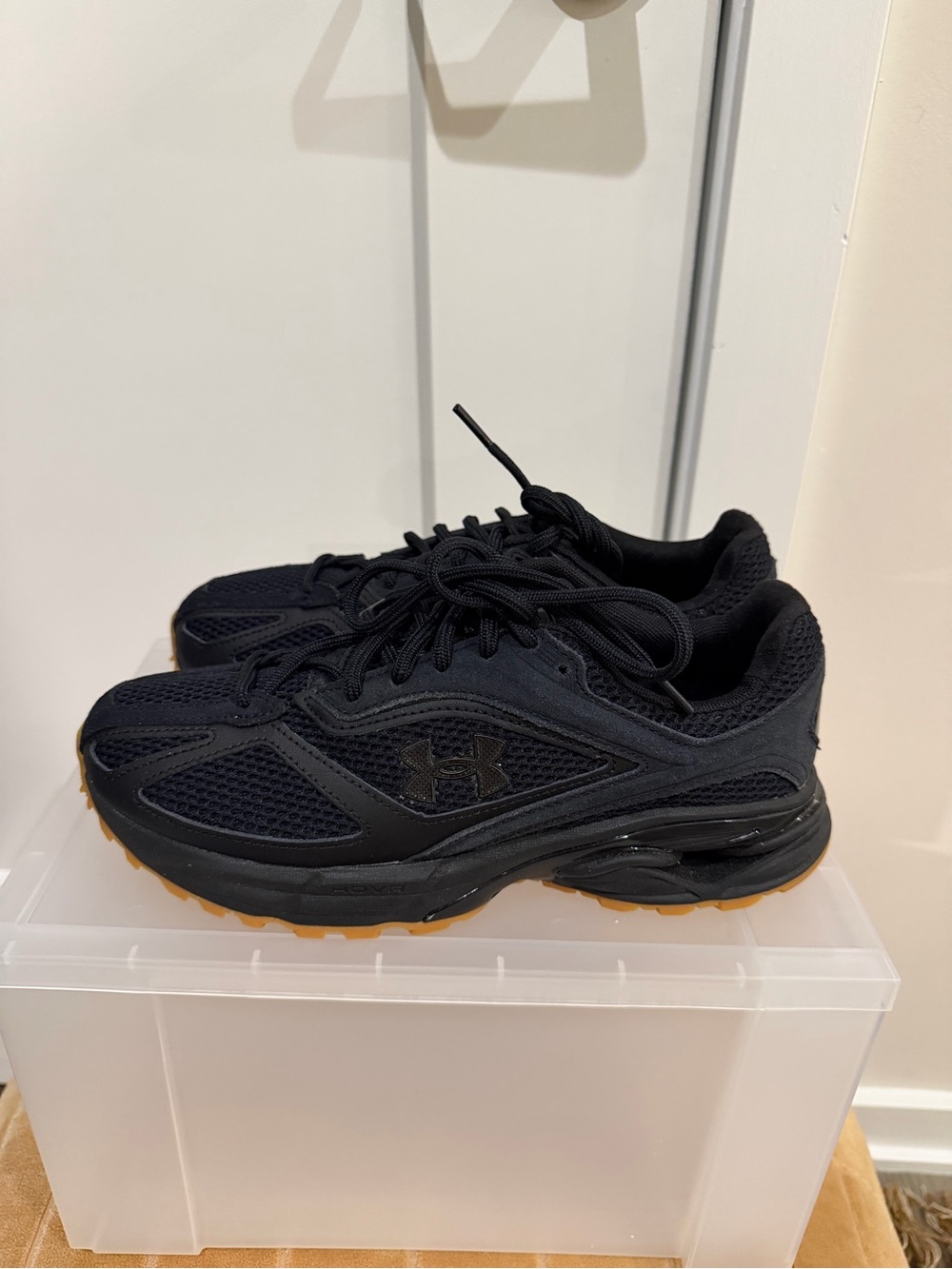 Under Armour forge 96 black retro gum retro